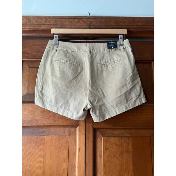NWT J. Crew Women's 3 1/2" Classic Chino Shorts Flat Front Light Khaki Tan SZ 2 - Picture 5 of 10
